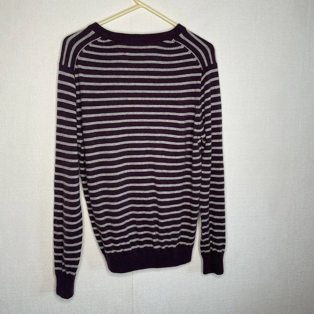 NWOT‎ Dartmoor Purple/Gray Striped V-Neck Sweater Men L China 100% Cashmere